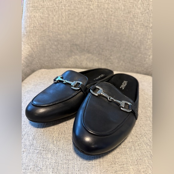 Vionic Adeline Black Leather Bit Loafers Size 7 EUC main image 9